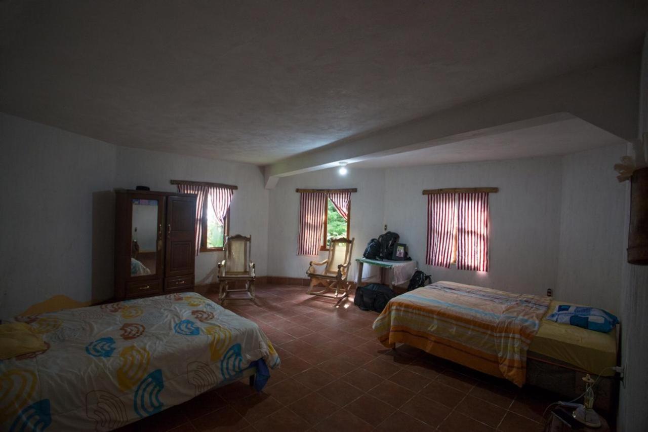 הווהווטננגו Hostal Checruz, Todos Santos Cuchumatan מראה חיצוני תמונה