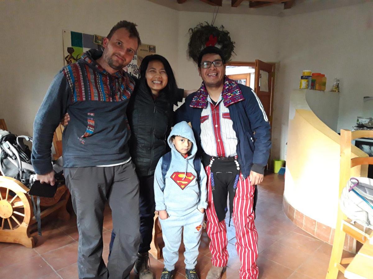 הווהווטננגו Hostal Checruz, Todos Santos Cuchumatan מראה חיצוני תמונה